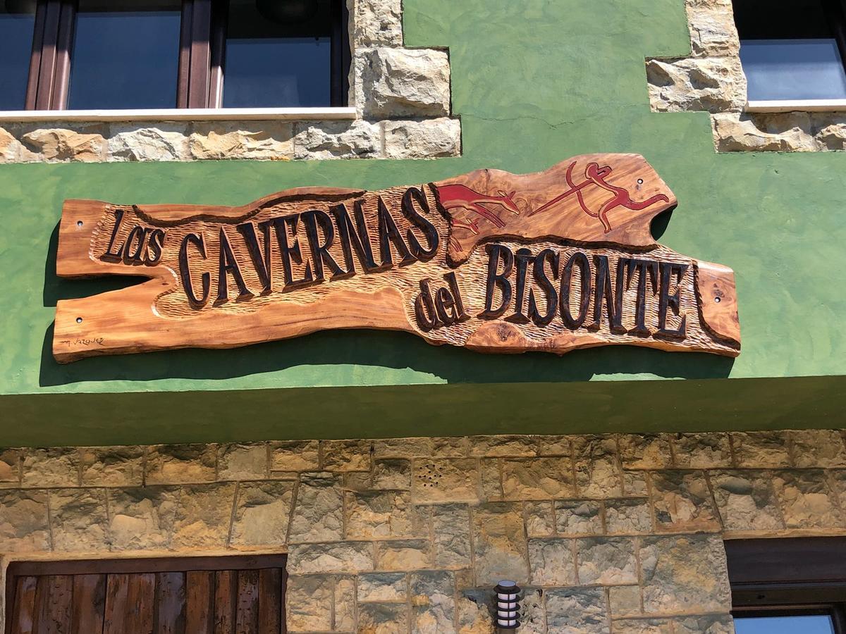 Las Cavernas Del Bisonte Santillana del Mar Exterior foto